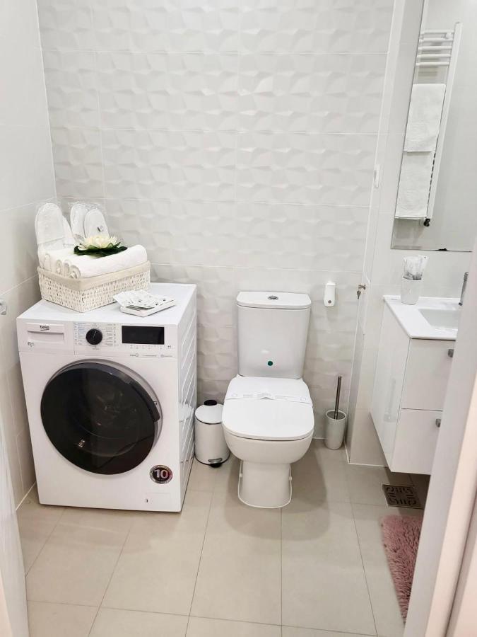 Hils Pallady Apartament Lyly Bukarest Kültér fotó